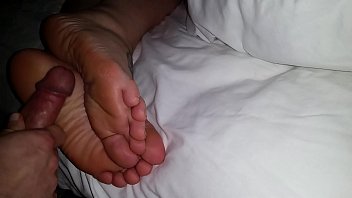 Cumming On Girlfriend's Feet #25