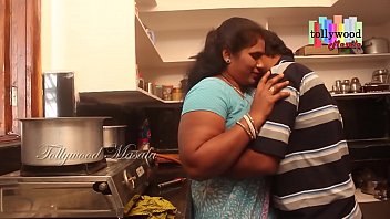 Indian Aunty Affair With a Teen Boy