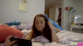 my sister as becomes a sexy teen- family porn taboo - Sisfreedom.com