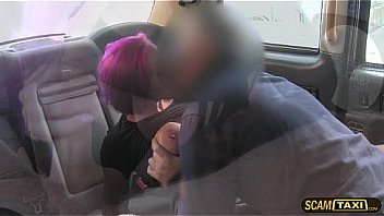 Filthy hottie goth tries anal banging in the taxicab