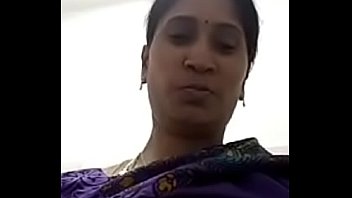 Indian aunty big tits