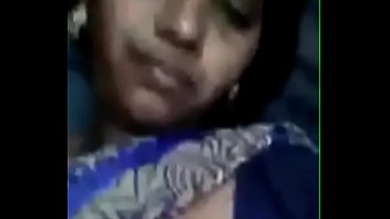 Kudalnagar sexy housewife aunty Vijayalakshmi showing her boobs sex video @ 0924341542501 # 2019, May 2nd.