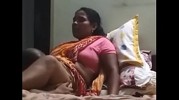 Tamil hot housemaid aunty Kalavathi’s pussy licked sex video-01A