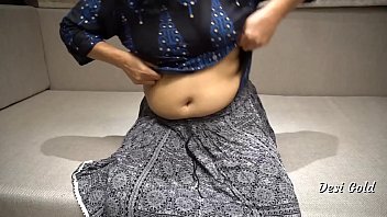Indian Amateur Female Wife is Rubbing Her Pussy