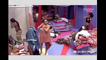 Paula Mostrando tudo No Big Brother Brasil 2019