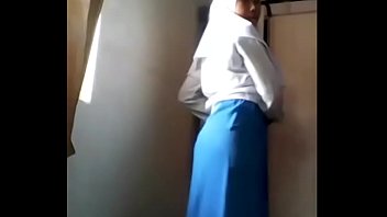 Melayu teen tudung showing her secret body