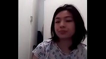 cute pinay girl go live without panty