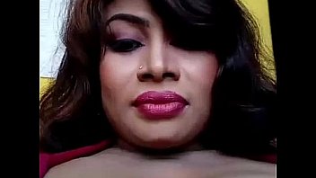 Bangladeshi Model Actress Sexy Busty Rasmi Alon Hot Live Show