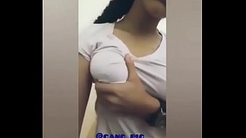 a sexy  gril Pressing her boobs in imo video  behalf of me