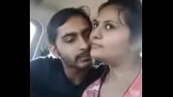 brother and sister kissing in the car ,romantic hindi video fucking n. hot video try to  fucker boy rendy girl maksuda