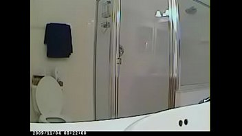 hidden spy cam films unsuspecting victim for more videos on www.999girlscam.net