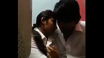 school girl kissing hot bf