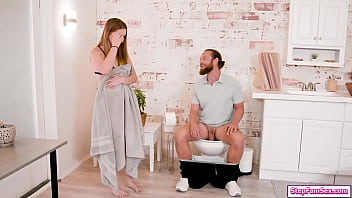 Petite stepsis walks in her bathroom and sees her stepbros on the toilet.He stands up and shes turned on by his massive cock.She deepthroats and fucks