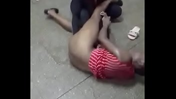 kenyan whores fights in the street of nairobi