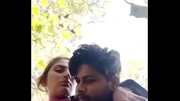 Horny Dehati Girl Outdoor Sex With Her Boyfriend MMS