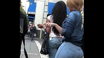 Candid Latina Tight Jeans Girl Street bubble butt