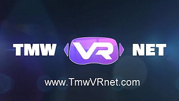 TmwVRnet.com - Tera Link - Hot Car Mechanic Offers Extra Sex Services