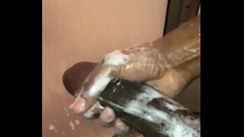 stroking this 10 inch dick before this LA thot swallowed it @Handsome10in BBC