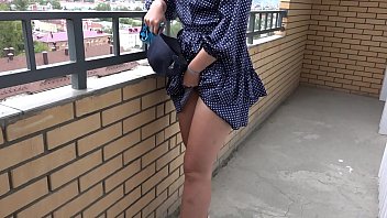 No upskirt panties in public. Peeping for a big ass and hairy cunt.