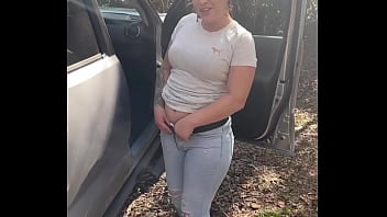Thick big booty white girl needs a ride so she lets a stranger fuck her big ass & cum in her mouth - see more of my sexy content on Snap Chat - kittykash94