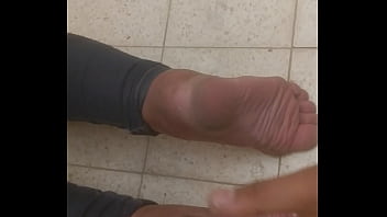 Neighbor wife let me cum on her soles at public