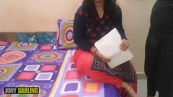 Horny Punjabi Bhabhi wants getting pregnant by Bihari, and how bihari getting pregnant punjabi bhahbi see in the video