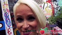 POV PICKUPS ► Blonde MILF in Öffentlichkeit auf Berg weggefickt ◄ SOPHIE LOGAN (FULL SCENE)